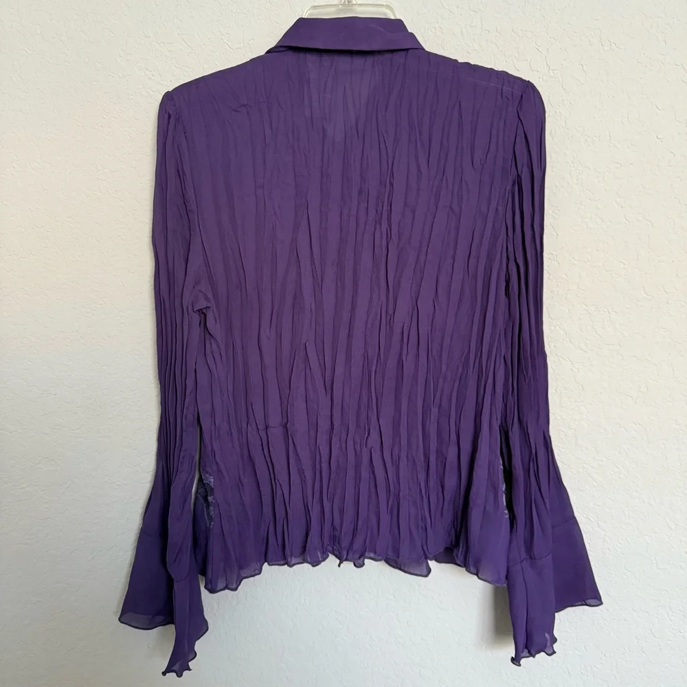 ⭐️SOLD⭐️Vintage Purple Ruffle Pleated Bell Sleeve Blouse Size M Fairy Goth - Picture 2 of 8